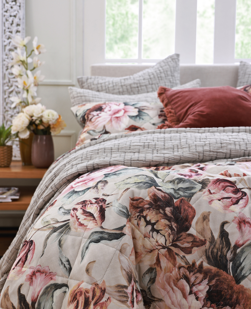 MM Linen - Maxima Bedspread Set image 1